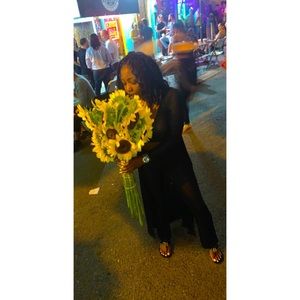 Meet your Posher, Annie